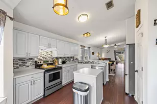 9446 Parker Pl Dr, Navarre, FL 32566 - Photo 19