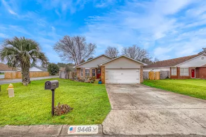 9446 Parker Place Drive, Navarre, FL 32566 - Photo 37