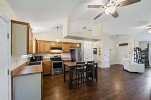 1953 Shadow Lake Dr, Gulf Breeze, FL 32563 - Photo 13