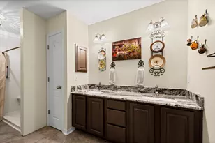 1953 Shadow Lake Dr, Gulf Breeze, FL 32563 - Photo 19