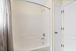 1953 Shadow Lake Dr, Gulf Breeze, FL 32563 - Photo 23