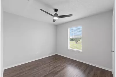 4327 Lisa Court, Gulf Breeze, FL 32563 - Photo 5