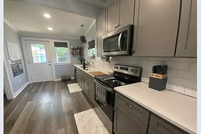 1106 W Gregory Street W, Pensacola, FL 32502 - Photo 13