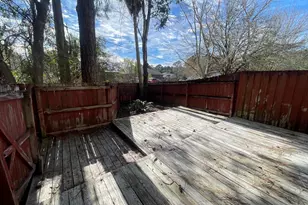 136 Noblat Dr, Mary Esther, FL 32569 - Photo 19