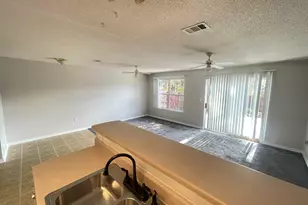 136 Noblat Dr, Mary Esther, FL 32569 - Photo 5