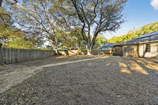 202 Mary Ln, Crestview, FL 32536 - Photo 15