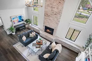 89 W Country Club Dr W, Destin, FL 32541 - Photo 13