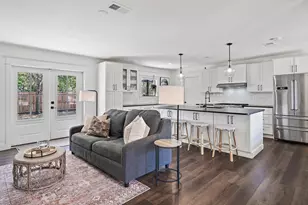 89 W Country Club Dr W, Destin, FL 32541 - Photo 3