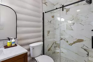 5632 E Bay Blvd, Gulf Breeze, FL 32563 - Photo 9