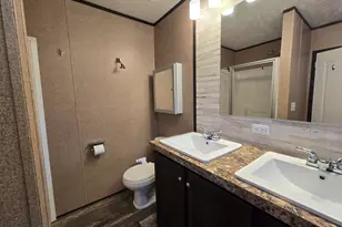 3178 Audrey Dr, Crestview, FL 32539 - Photo 9