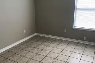 1888 Bayou Dr, Navarre, FL 32566 - Photo 7