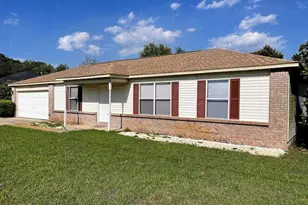 1888 Bayou Dr, Navarre, FL 32566 - Photo 1