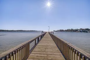 1157 N Bayshore Dr N, Valparaiso, FL 32580 - Photo 67