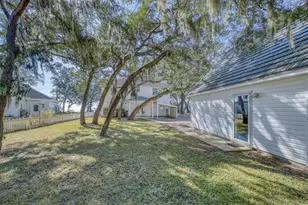 1157 N Bayshore Dr N, Valparaiso, FL 32580 - Photo 75