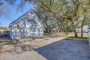 1157 N Bayshore Dr N, Valparaiso, FL 32580 - Photo 81