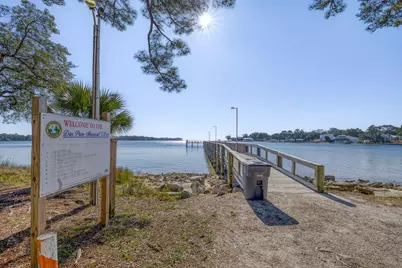 1157 N Bayshore Drive N, Valparaiso, FL 32580 - Photo 3