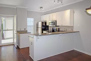 2713 Bay Club Dr, Navarre, FL 32566 - Photo 3