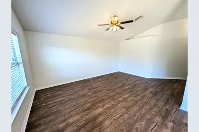 2001 Presidio Street, Navarre, FL 32566 - Photo 3