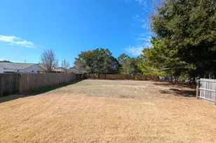 2001 Presidio St, Navarre, FL 32566 - Photo 21