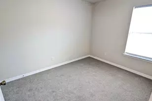 2001 Presidio St, Navarre, FL 32566 - Photo 11