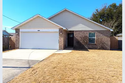 2001 Presidio Street, Navarre, FL 32566 - Photo 1