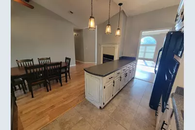 2225 Prytania Circle, Navarre, FL 32566 - Photo 9