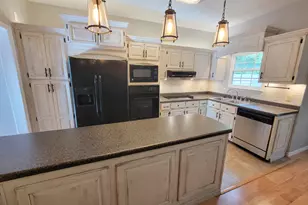 2225 Prytania Cir, Navarre, FL 32566 - Photo 7