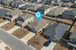 117 Ridgeway Cir, Crestview, FL 32536 - Photo 3