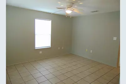 2233 Jeannie Street, Navarre, FL 32566 - Photo 5