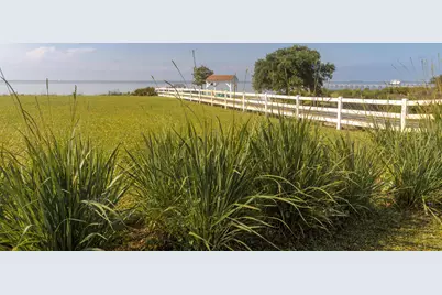 1551 Winding Shore Drive, Gulf Breeze, FL 32563 - Photo 3