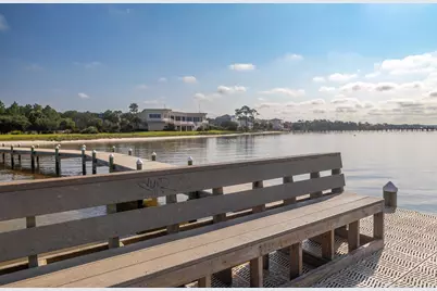 1551 Winding Shore Drive, Gulf Breeze, FL 32563 - Photo 9