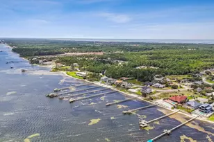 1551 Winding Shore Dr, Gulf Breeze, FL 32563 - Photo 1