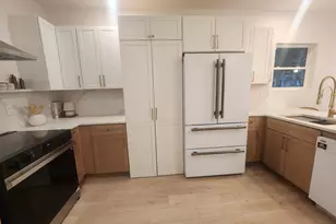 1613 E De Soto Street E, Pensacola, FL 32501 - Photo 13