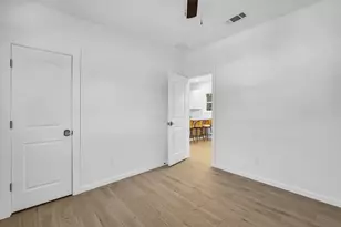 1613 E De Soto Street E, Pensacola, FL 32501 - Photo 15