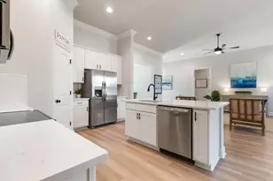 2703 Louis Cir, Crestview, FL 32536 - Photo 3