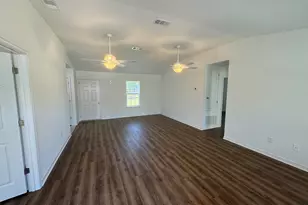 5396 Spruce St, Gulf Breeze, FL 32563 - Photo 5