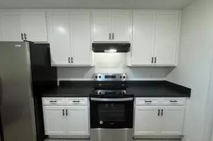 5396 Spruce St, Gulf Breeze, FL 32563 - Photo 9