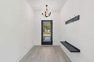 2374 Salamanca St, Navarre, FL 32566 - Photo 11