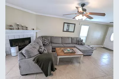 437 Bridgewater Court, Mary Esther, FL 32569 - Photo 3