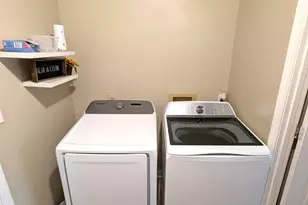 437 Bridgewater Ct, Mary Esther, FL 32569 - Photo 9