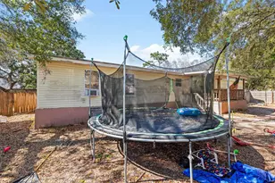 2125 Jeannie St, Navarre, FL 32566 - Photo 7