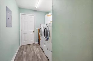 2145 Pepper Dr, Navarre, FL 32566 - Photo 39