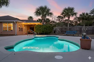 2145 Pepper Dr, Navarre, FL 32566 - Photo 3