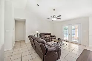 8111 Raleigh St, Navarre, FL 32566 - Photo 7