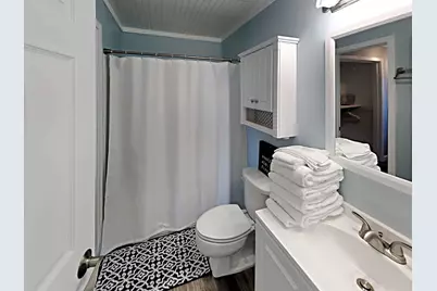 8522 Gulf Boulevard #APT 19, Navarre, FL 32566 - Photo 15