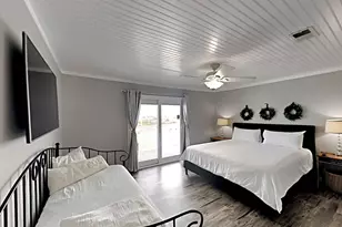 8522 Gulf Blvd, Navarre, FL 32566 - Photo 17