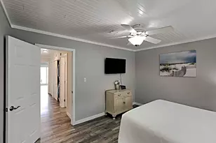 8522 Gulf Blvd, Navarre, FL 32566 - Photo 13