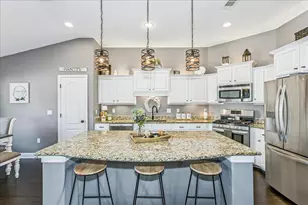 2310 Rocky Ridge Ct, Navarre, FL 32566 - Photo 3