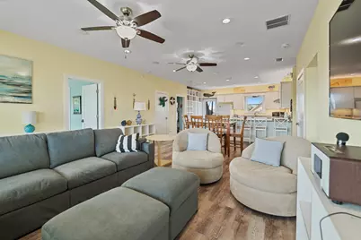 8162 Gulf Boulevard #., Navarre, FL 32566 - Photo 15