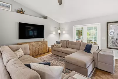 8134 Country Bay Boulevard, Navarre, FL 32566 - Photo 3